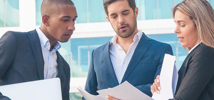 ¿Tu empresa realmente está protegida? 7 errores legales que las PYMES descubren demasiado tarde
